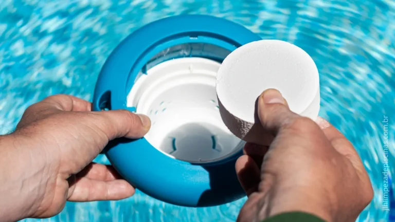 cloro para piscina, hipoclorito de sódio, hipoclorito de cálcio, dicloro, tricloro, Diclororoisocianurato de sódio, Tricloroisocianurato de sódio, Cloro líquido