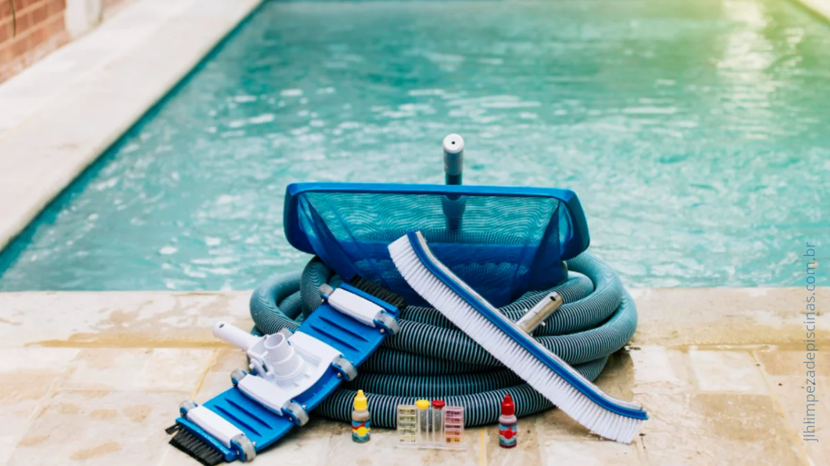 Como manter a piscina limpa o ano todo no Rio de Janeiro