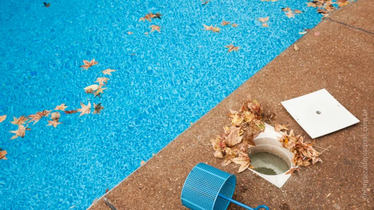 Cuidados com a piscina no outono no rio de janeiro