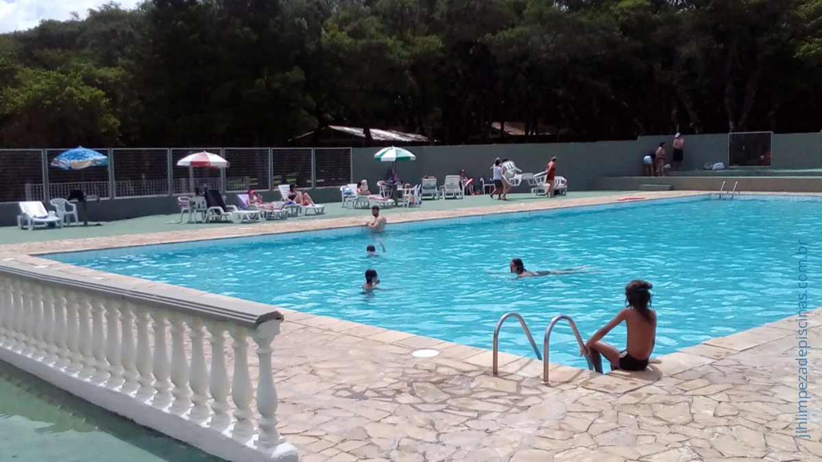manutenção da piscina do clube no rio de janeiro